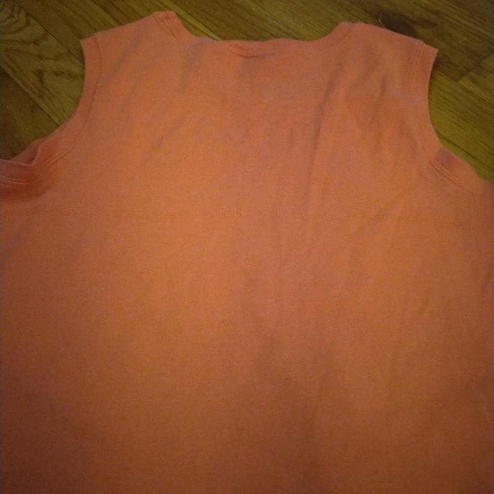 Tanktop - Picture 3 of 3